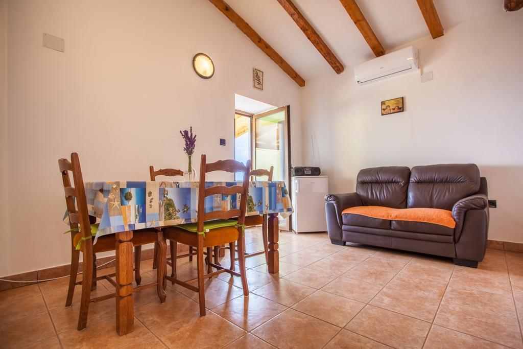 Apartment Vidovici Martinšćica Εξωτερικό φωτογραφία