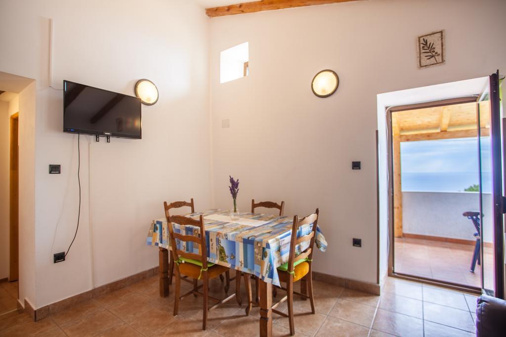 Apartment Vidovici Martinšćica Εξωτερικό φωτογραφία